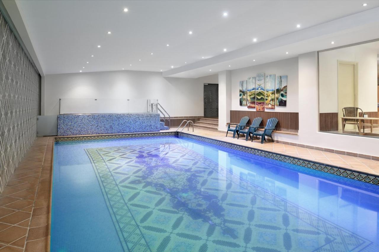 Crowne Plaza Al Waha By Ihg होटल 4*